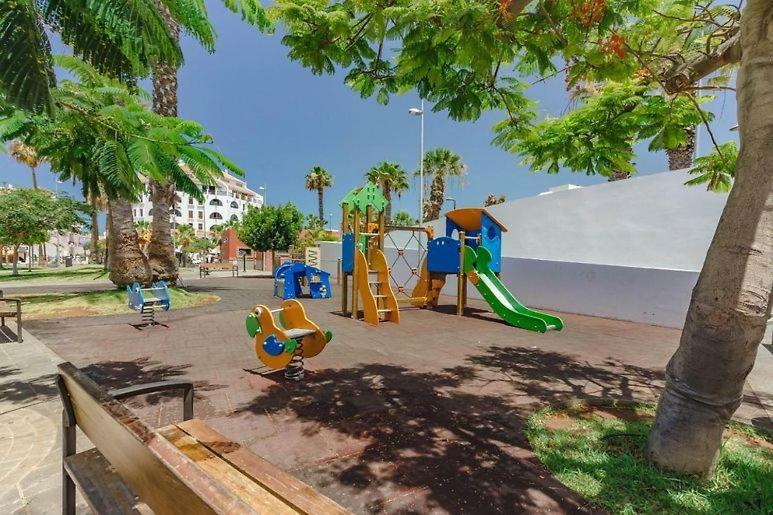 Cozy Seaside Apartment 215 In Parque Santiago 2 Playa de las Américas Exterior foto